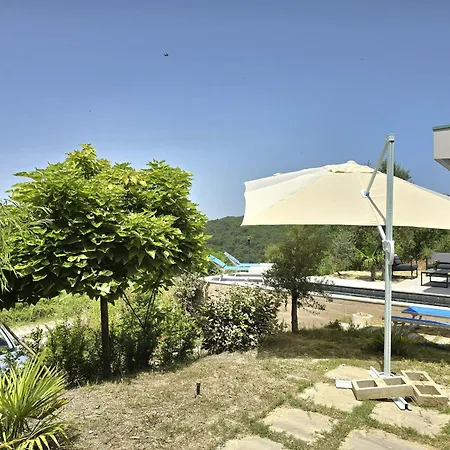 Nature Retreat With Private Pool 279 *