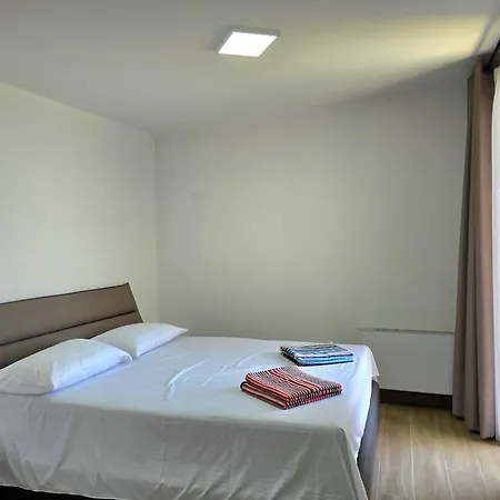 Nature Retreat With Private Pool 279 Shetaj