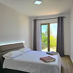 Nature Retreat With Private Pool 279 Feriehus