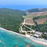 Nature Retreat With Private Pool 279 Feriehus Shetaj