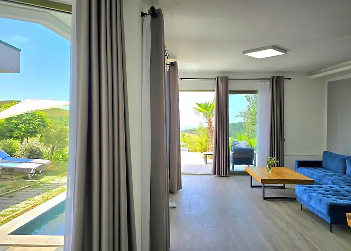 Nature Retreat With Private Pool 279 * Shetaj
